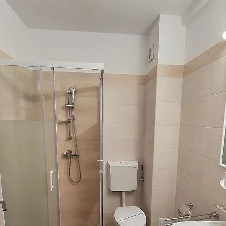 Hotel Insula 4*