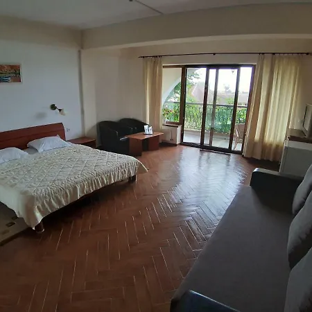 Insula Hotel